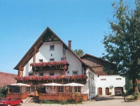 Gasthaus Zur Traube Winterrieden エクステリア 写真